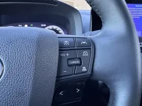 Toyota C-hr thumbnail 14