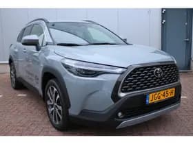 Toyota Corolla-cross thumbnail 11