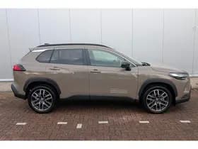 Toyota Corolla-cross thumbnail 40