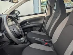 Toyota Aygo thumbnail 17