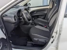 Toyota Aygo thumbnail 40