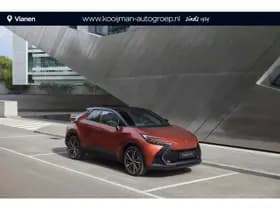 Toyota C-hr thumbnail 2