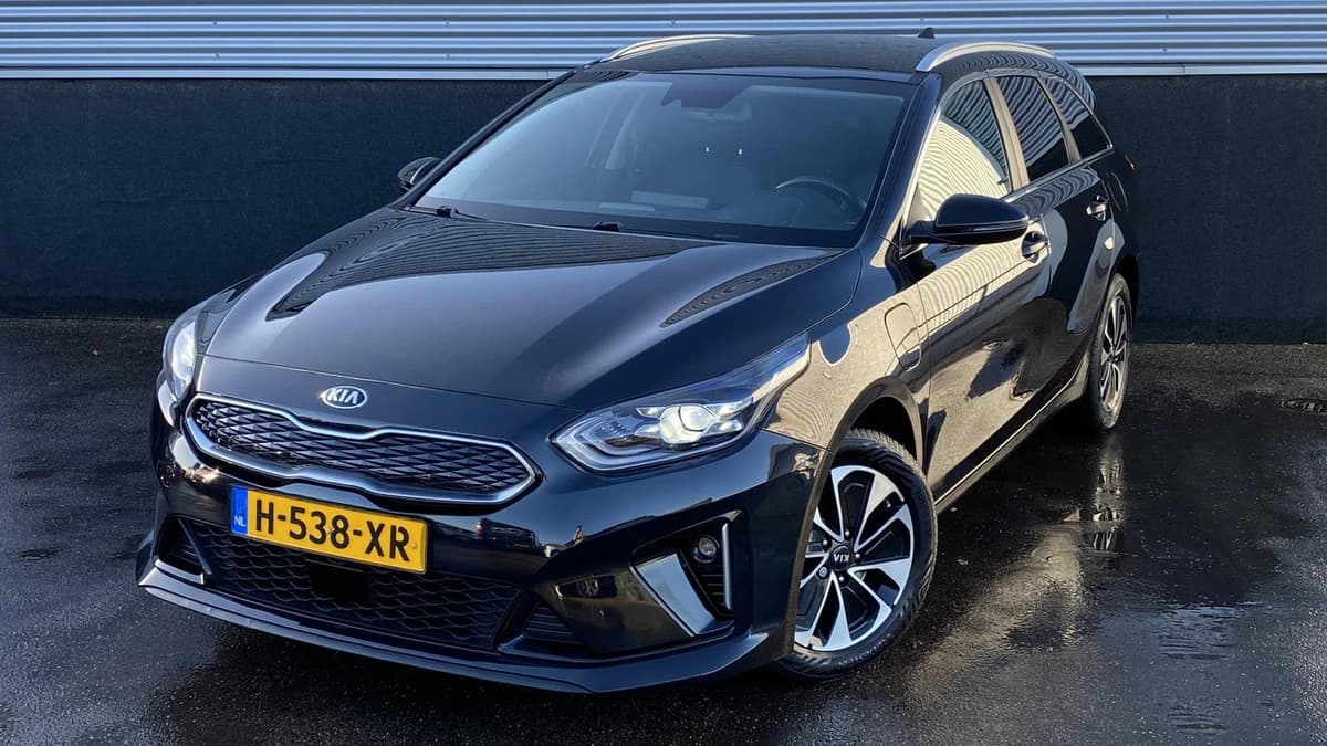 Kia Ceed-sportswagon — foto 1