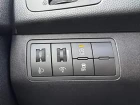 Kia Venga thumbnail 51