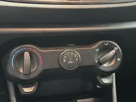 Kia Picanto thumbnail 12