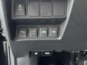 Nissan Qashqai thumbnail 36