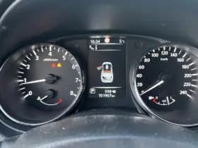 Nissan Qashqai thumbnail 10