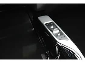 Kia Sorento thumbnail 77