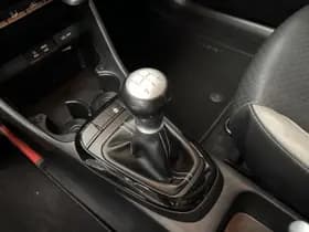 Kia Picanto thumbnail 17