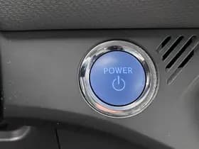 Toyota Yaris thumbnail 31