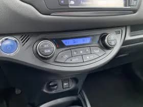 Toyota Yaris thumbnail 37