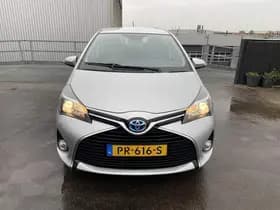 Toyota Yaris thumbnail 64