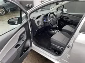 Toyota Yaris thumbnail 67