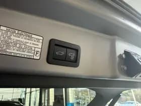 Toyota Corolla-cross thumbnail 22