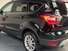 Ford Kuga thumbnail 22