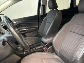 Ford Kuga thumbnail 28