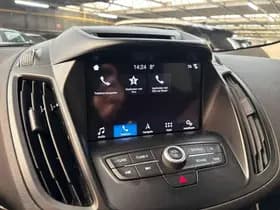 Ford Kuga thumbnail 36