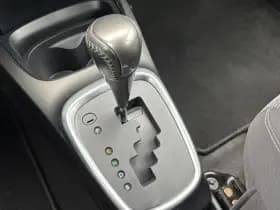 Toyota Yaris thumbnail 32