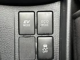 Toyota Yaris thumbnail 34