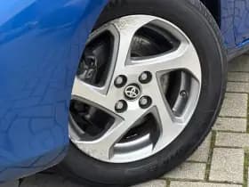 Toyota Yaris thumbnail 51