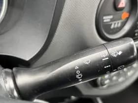 Toyota Yaris thumbnail 53