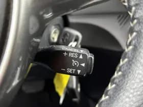 Toyota Yaris thumbnail 57