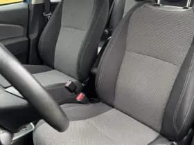 Toyota Yaris thumbnail 62