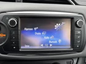 Toyota Yaris thumbnail 10