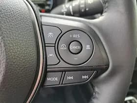 Toyota Corolla-cross thumbnail 52