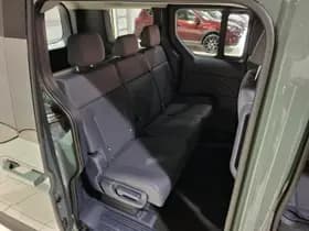 Kia Pv5 thumbnail 16