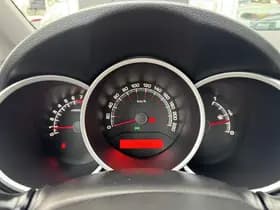 Kia Venga thumbnail 41