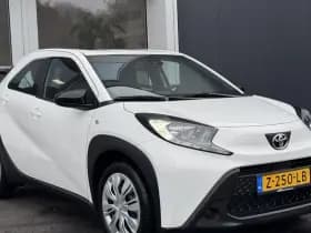 Toyota Aygo thumbnail 4