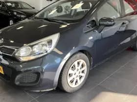 Kia Rio thumbnail 22