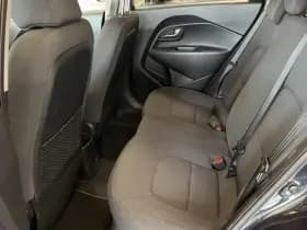 Kia Rio thumbnail 29