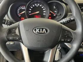 Kia Rio thumbnail 6