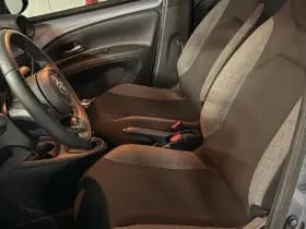 Toyota Aygo thumbnail 4