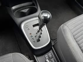 Toyota Yaris thumbnail 53