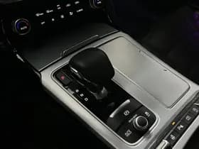 Kia Stinger thumbnail 30