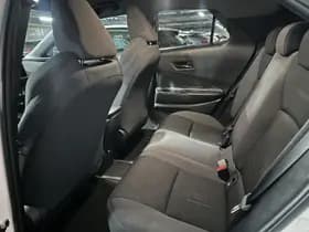 Toyota C-hr thumbnail 19