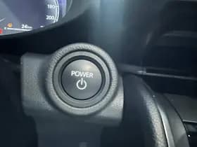 Toyota C-hr thumbnail 40