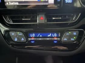 Toyota C-hr thumbnail 15