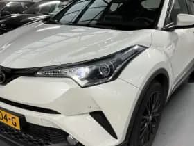 Toyota C-hr thumbnail 37