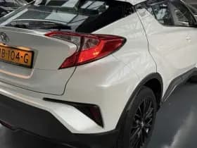 Toyota C-hr thumbnail 39