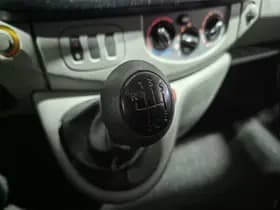 Renault Trafic thumbnail 36