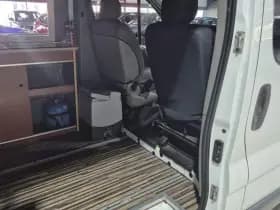 Renault Trafic thumbnail 61