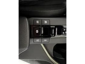 Toyota C-hr thumbnail 24