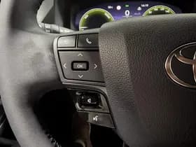 Toyota C-hr thumbnail 46