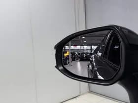 Toyota C-hr thumbnail 54