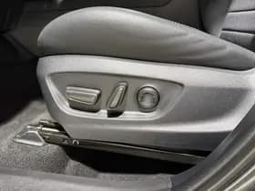 Toyota C-hr thumbnail 63