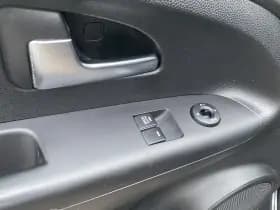 Kia Venga thumbnail 18